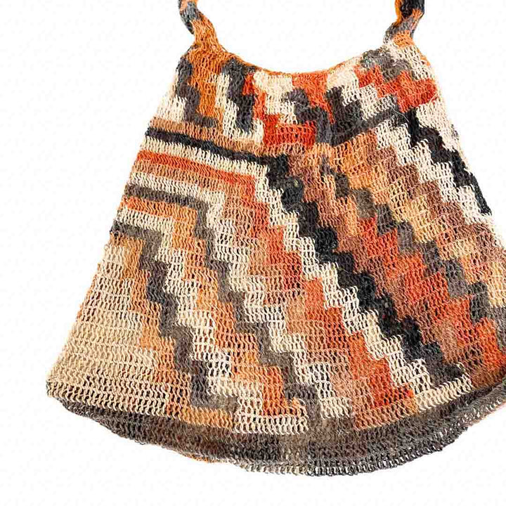 Close up on stripy patterned natural fibre bilum.