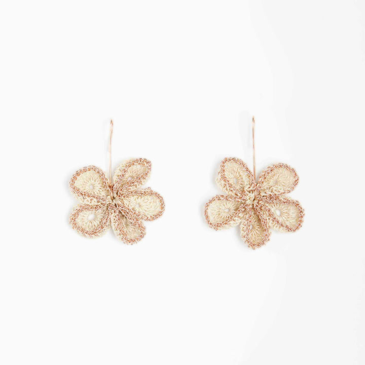 Small rose gold metallic and natural woven flower earrings. #Rose Gold