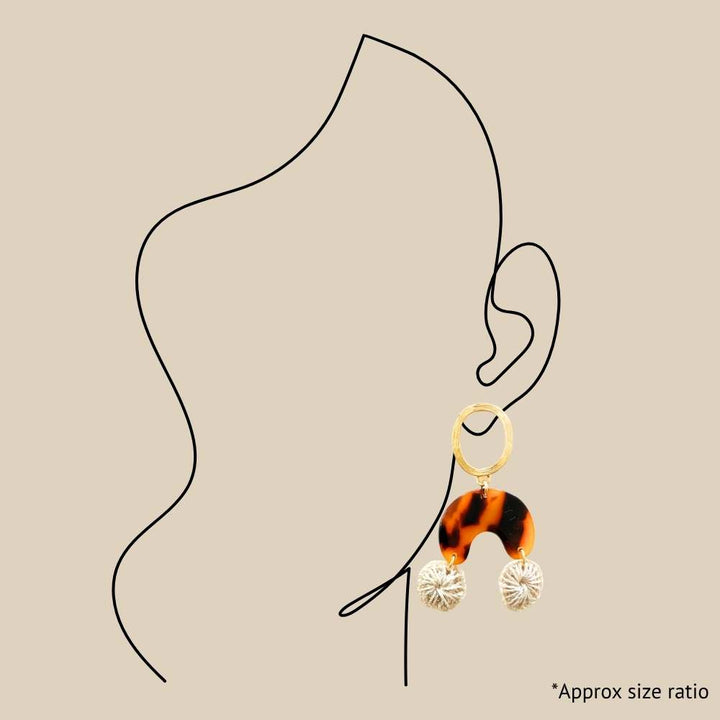Peak Earrings Natural