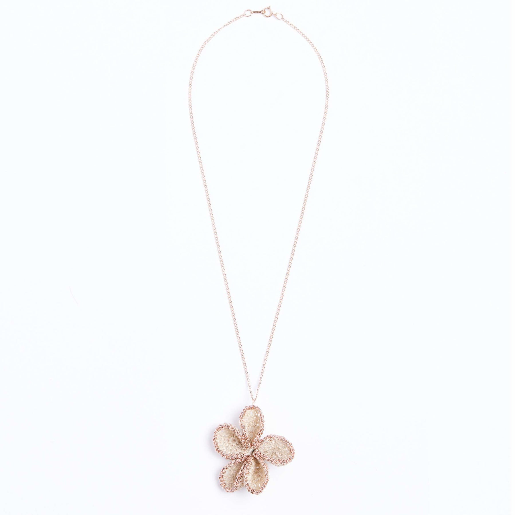 Exquise vergulde 925 sterling zilveren ketting met in elkaar grijpende zirkonia Exquise vergulde 925 sterling zilveren ketting met in elkaar grijpende zirkonia